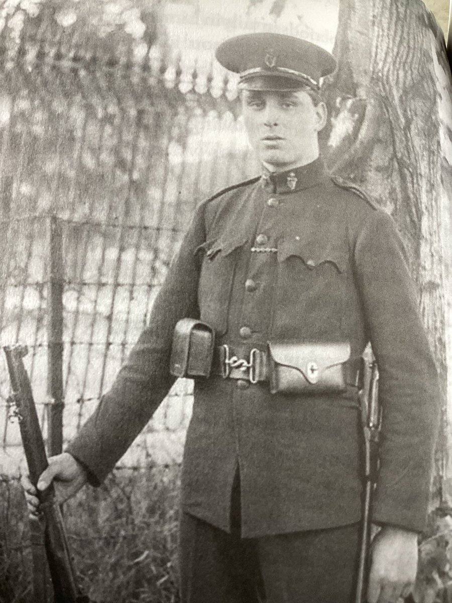 Captain Falke tweet media