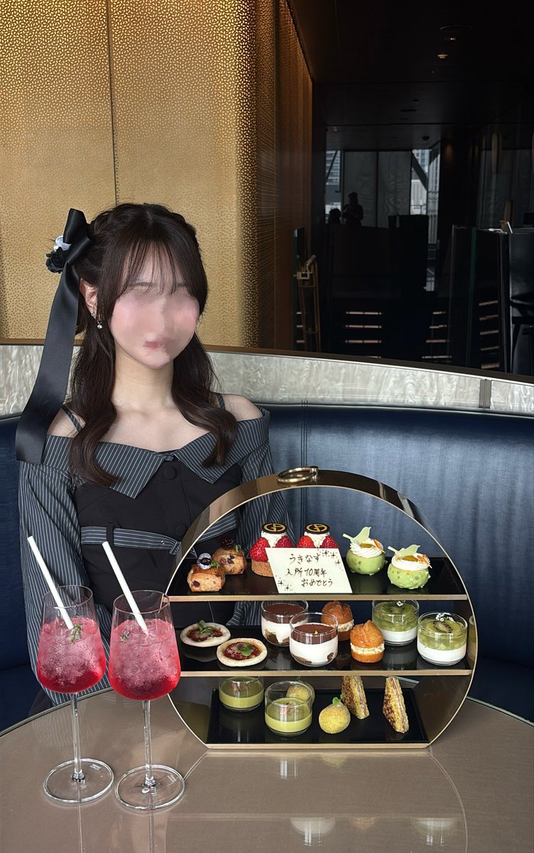 ❤︎ tweet media