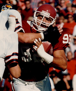 CTouchdownClub's tweet photo. The Charlotte Touchdown Club and @TheFWAA have selected @OU_Football Tony Casillas as the recipient of the 2026 Bronko Nagurski Legends Award for the upcoming banquet on Monday, Dec. 7.

Full story here: https://t.co/JE25AsOQ6H https://t.co/jTqcfIZP0R