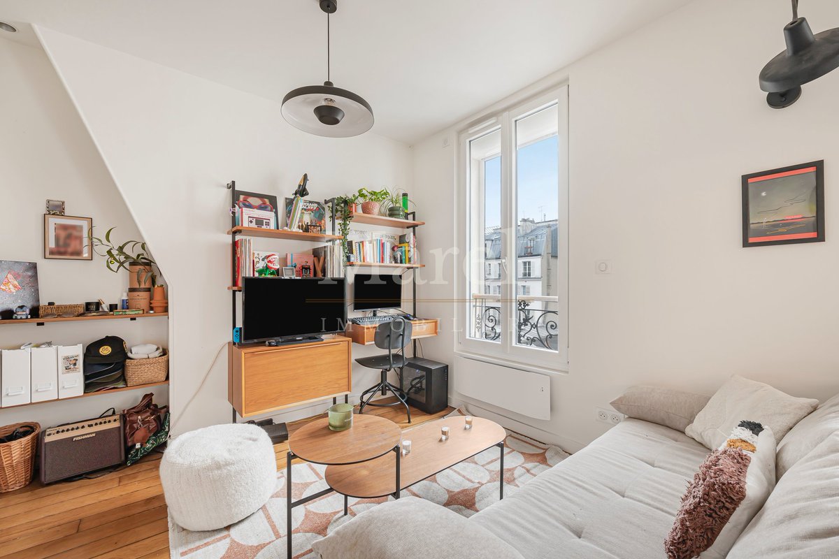 [À VENDRE - Exclusivité] 📍Paris 19ème - Quartier Villette 🔑 2 pièces vendu meublé 🛏 1 chambre 📐 33,63m² 📊DPE : D/B 🚇 Jaurès (Métro L2 &amp; 5 &amp; 7bis) Annexes : cave 🏷 360.000€ honoraires d’agences inclus (charge vendeur) 🖥 Plus d’infos sur marelimmobilier.fr