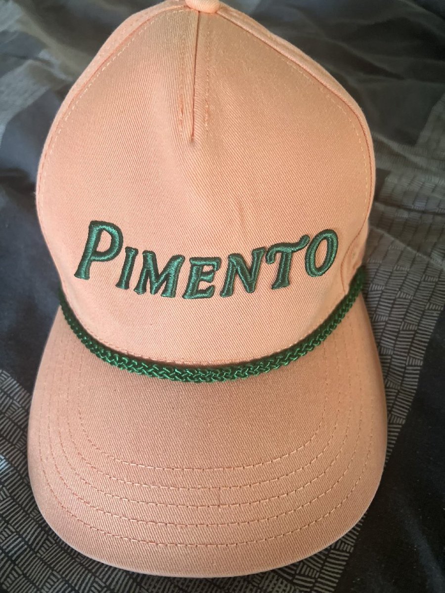 Hen Bogan tweet media