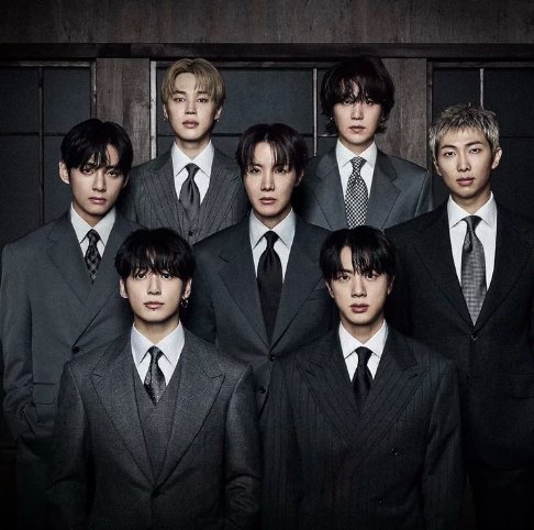 About Music tweet media