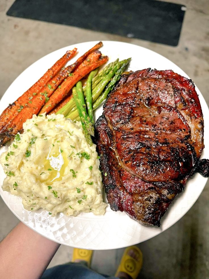 FOod CrUsh tweet media