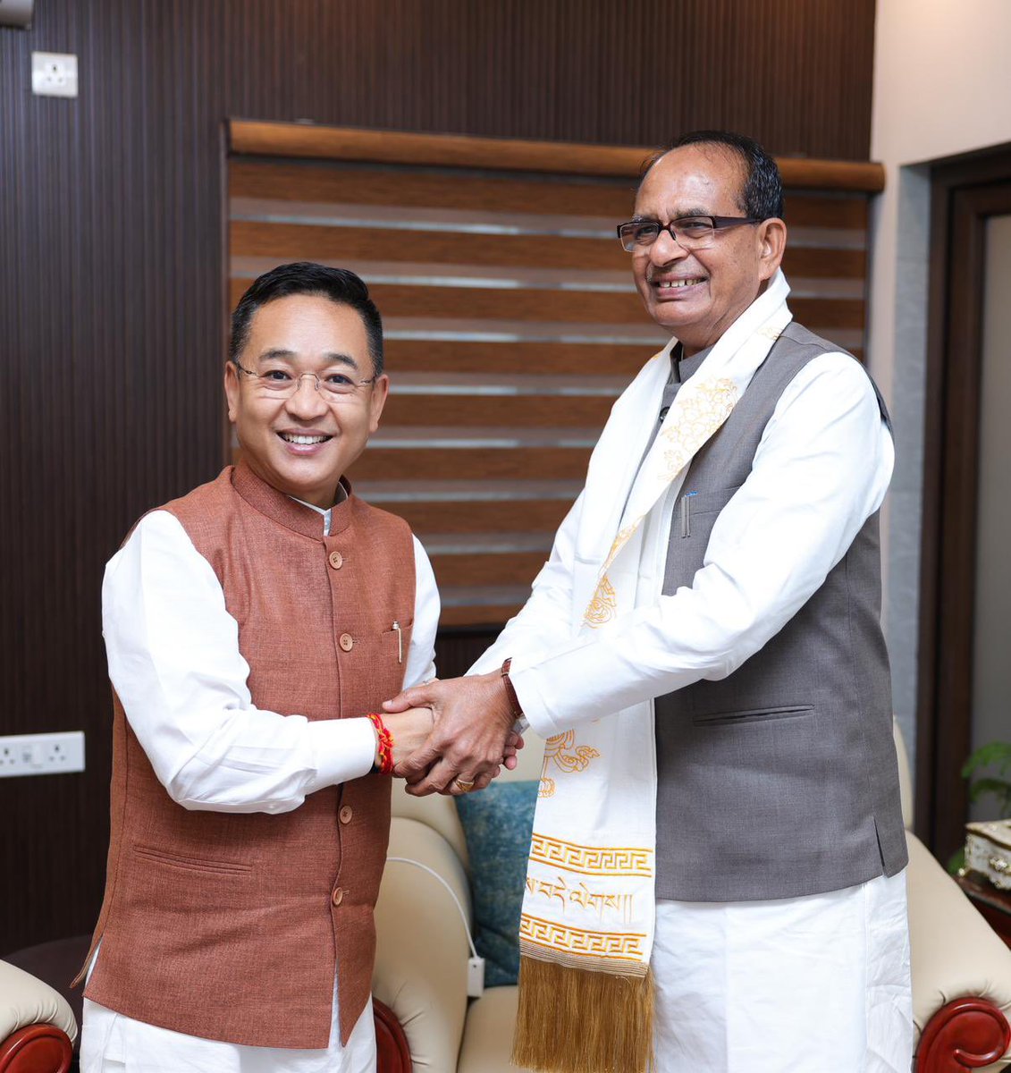 Prem Singh Tamang (Golay) tweet media