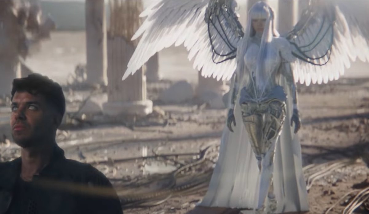 hourly lisa tweet media