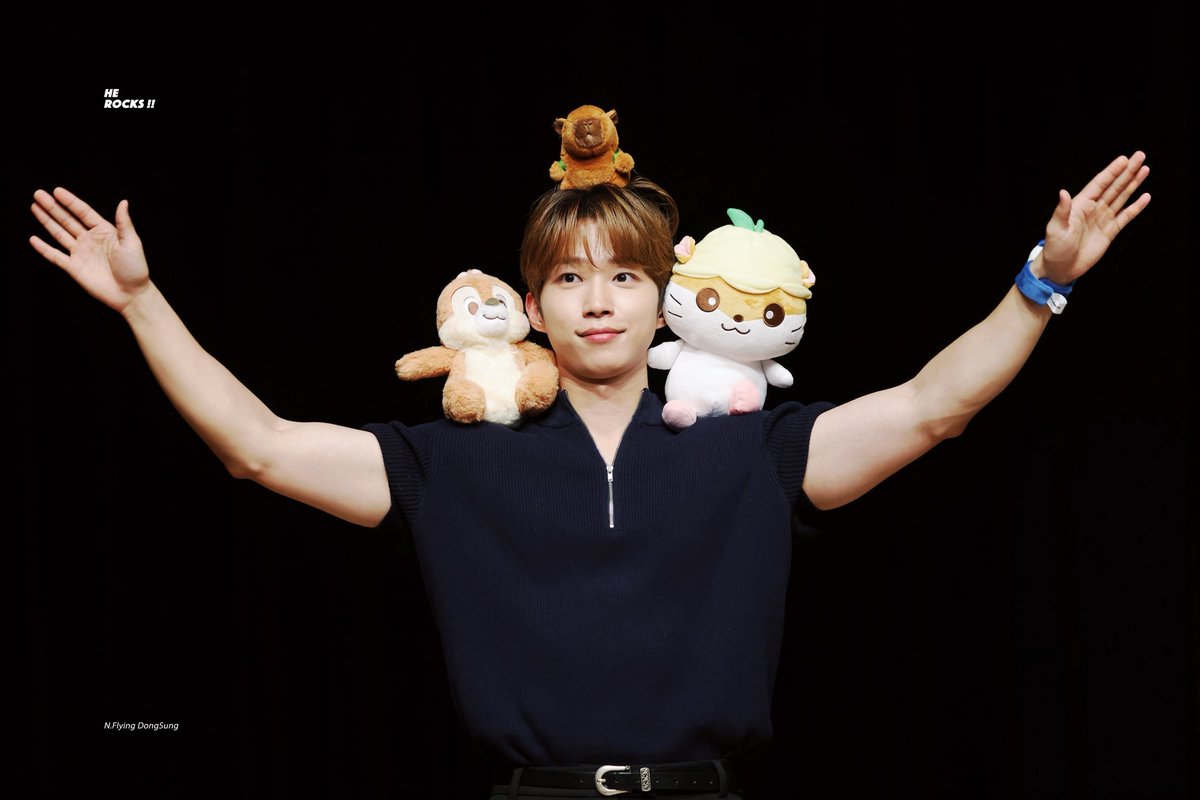 HEROCKS_9_6's tweet photo. 🤍૮⍝• ᴥ •⍝ა🤍
#동성이가_떼굴떼굴_굴러온_날
#HAPPY_DONGSUNG_DAY

#서동성 #엔플라잉 #dongsung #NFlying #떼굴떼굴 @NFlyingofficial https://t.co/dx4F1NC5WV