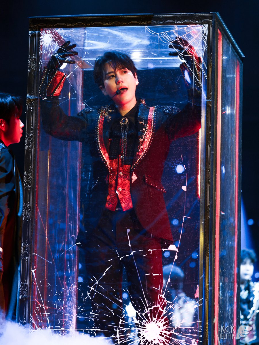 🦇🍷#Kyuhyun #규현 #조규현 <a href="/GaemGyu/">ChoKyuHyun</a> 

20260405 Super Junior 20th Anniversary Tour -
Super Show 10 SJ-CORE in Seoul Day 3

#슈퍼주니어 #SUPERJUNIOR #SJ <a href="/SJofficial/">SUPER JUNIOR</a> 
#SUPERSHOW #SUPERSHOW10 #SS10sjcore #SuperShow10sjcore #sjcore
#20th_Anniversary_TOUR