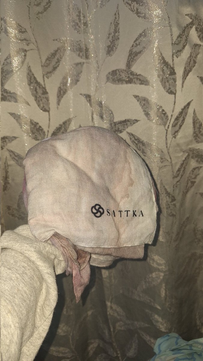 preloved store💗 tweet media