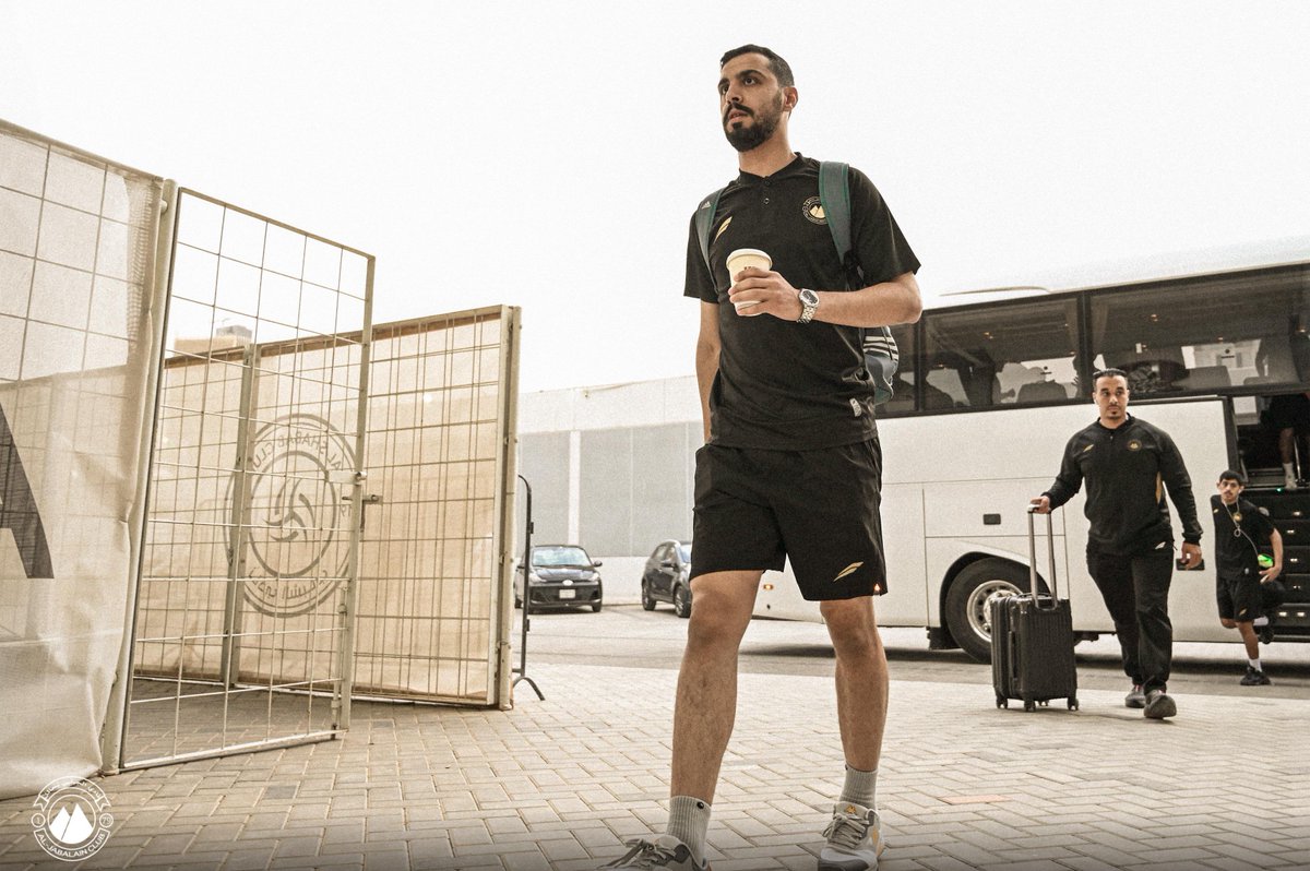 aljabalainFC_EN's tweet photo. Arrived.. ποΈ
#AlJabalain | #KnightOfTheN
#Aldiriyah_AlJabalain https://t.co/0eOJRT1CBz