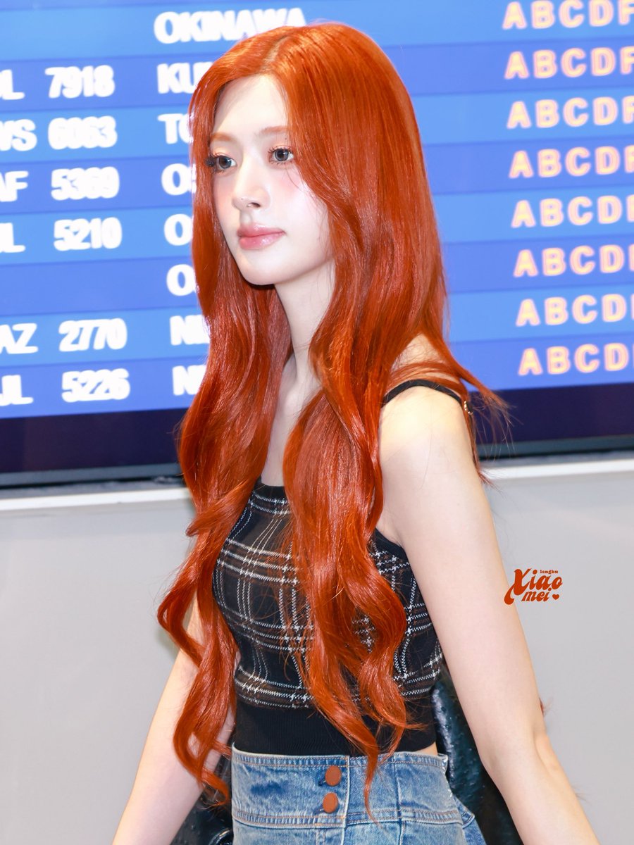 Livelovelamp tweet media