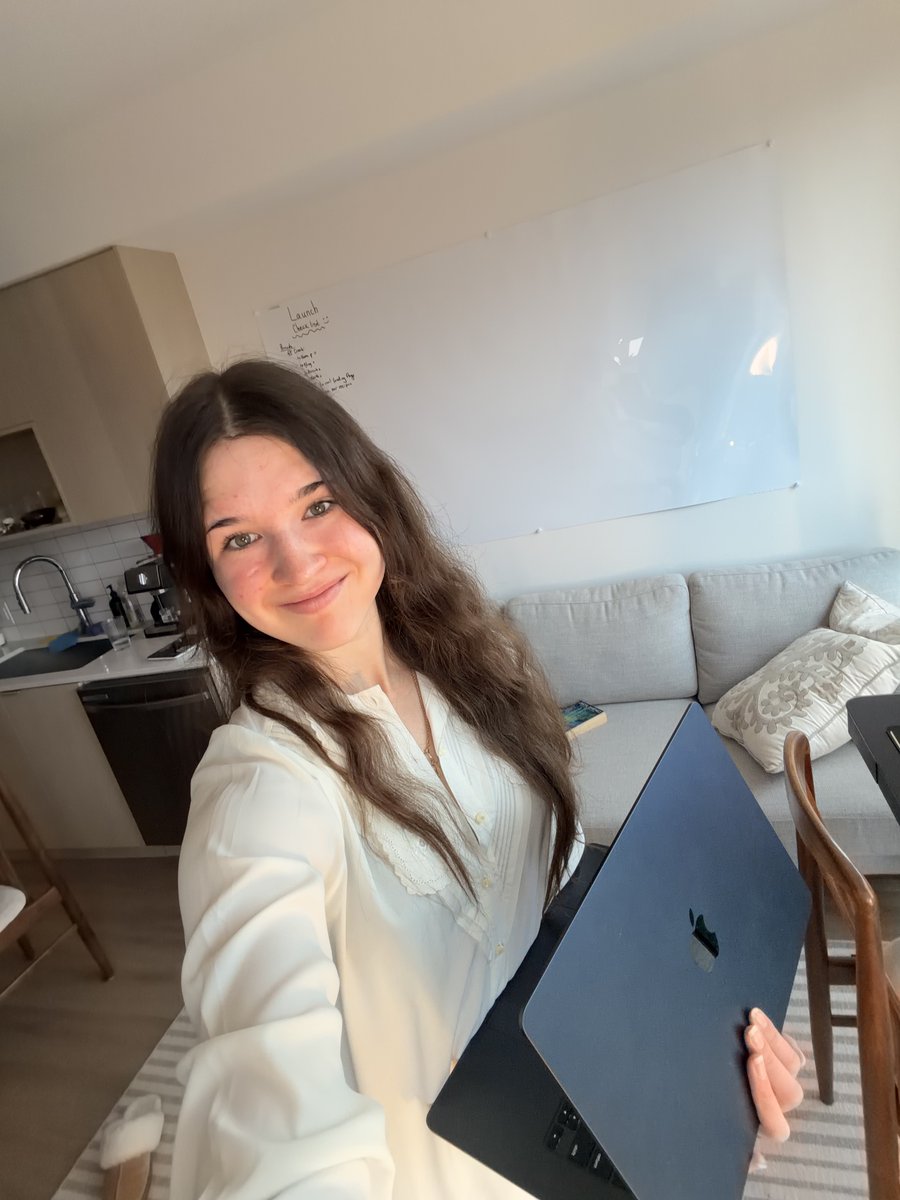 Anna Kulina tweet media