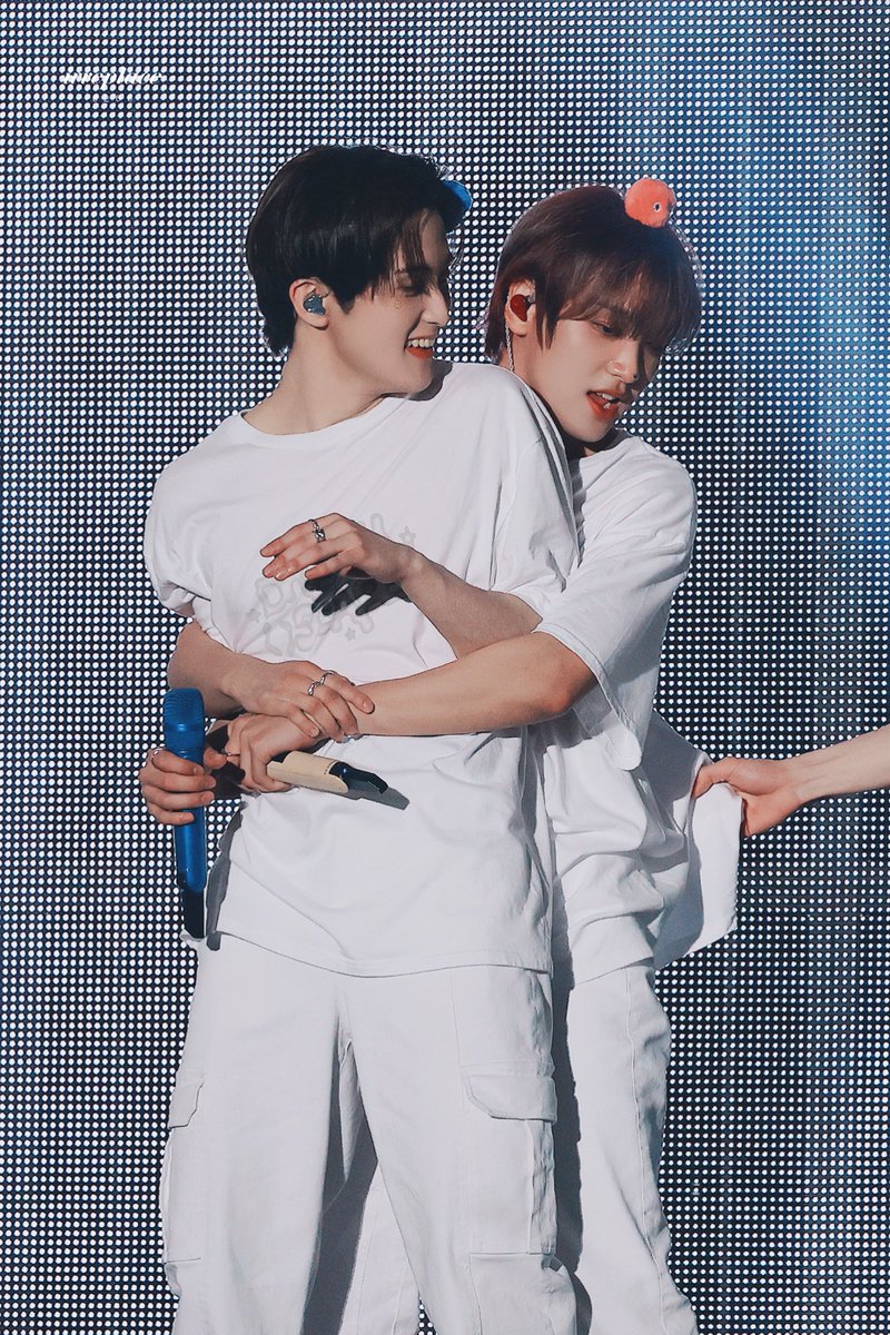 てぉん tweet media