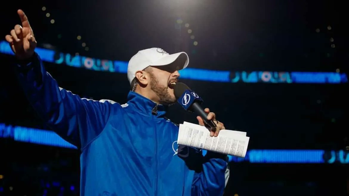 jayRecher's tweet image. Coming up NEXT on The Jay Recher Podcast!!!

The great @GregWolfTBL stops by to celebrate his win in The Jay Recher Podcast Bracket Challenge!!!

TUNE IN :
youtube.com/watch?v=KWE6kv…

#MarchMadness