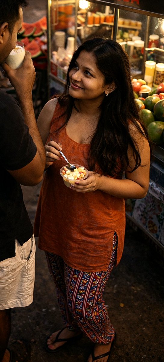 CheekyAnamika's tweet photo. Ice-cream before the rain! 🤭🤪🥰🫰🏼
And the idiot, thanked me for the Treat 🤤😆. Good Evening Folks!
#DrizzlingHere.
Blessed are those who bring cheer on a gloomy day!😇❤️✌🏽#GodSent https://t.co/l4g4ypCkU1