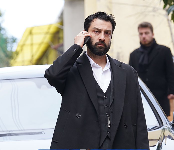 Bütün köyü zehirleyip başına daha büyük iş açtın rahat ettin mi annem