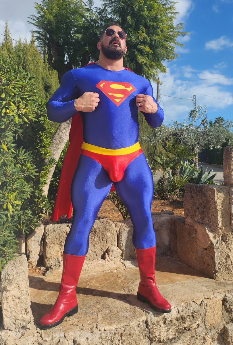 Kings of Spandex tweet media