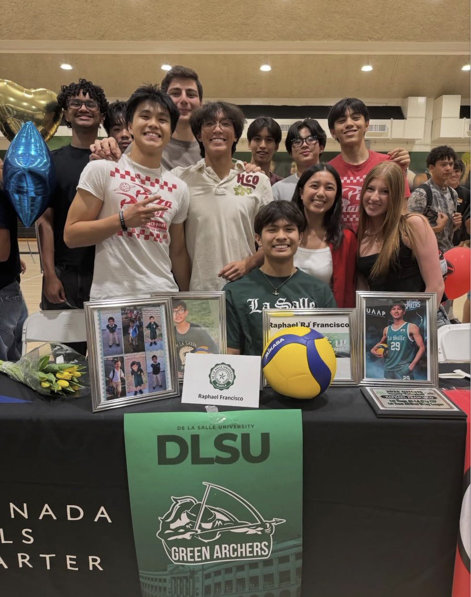 tj_canino's tweet photo. MIDDLE BLOCKER RAPHAEL FRANCISCO TAKES HIS TALENTS FROM 🇺🇸 GRANADA HILLS HIGHLANDERS TO TAFT. 💚🤩

WELCOME TO THE GREEN AND WHITE, RJ! 🔥🏐 https://t.co/18L7RUOK1m