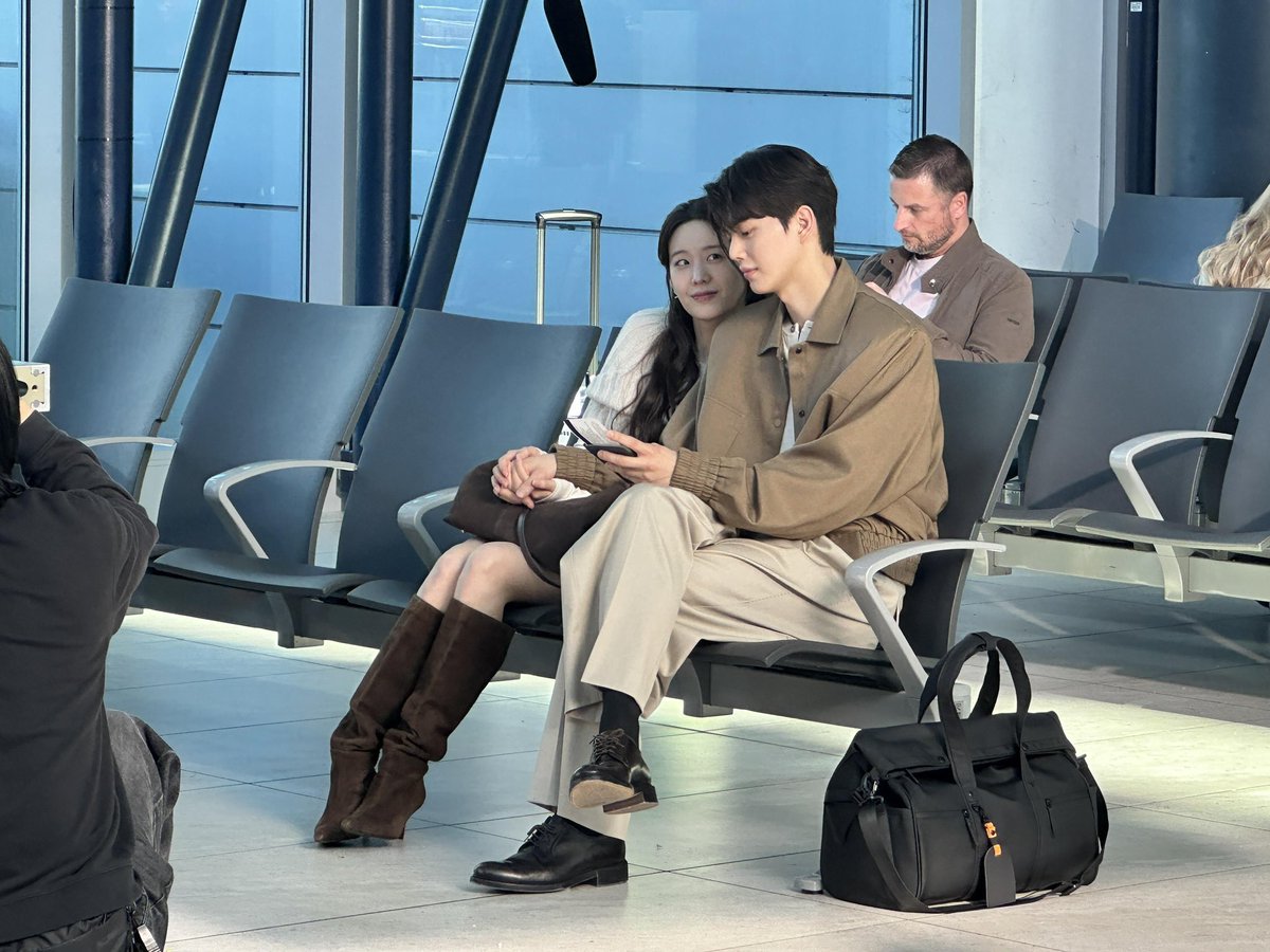 FROMIS_9 BASE tweet media