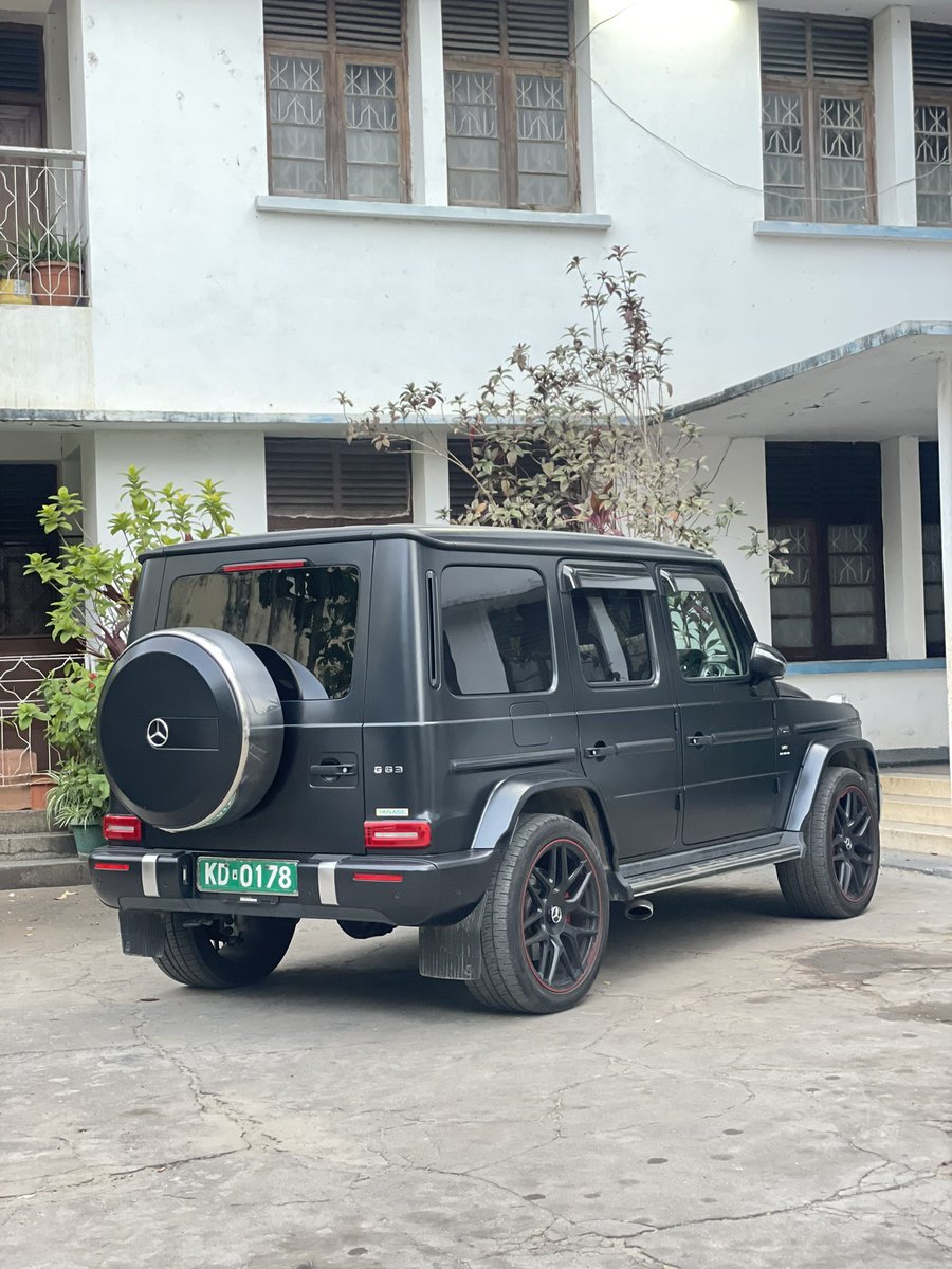 Mans' International tweet media