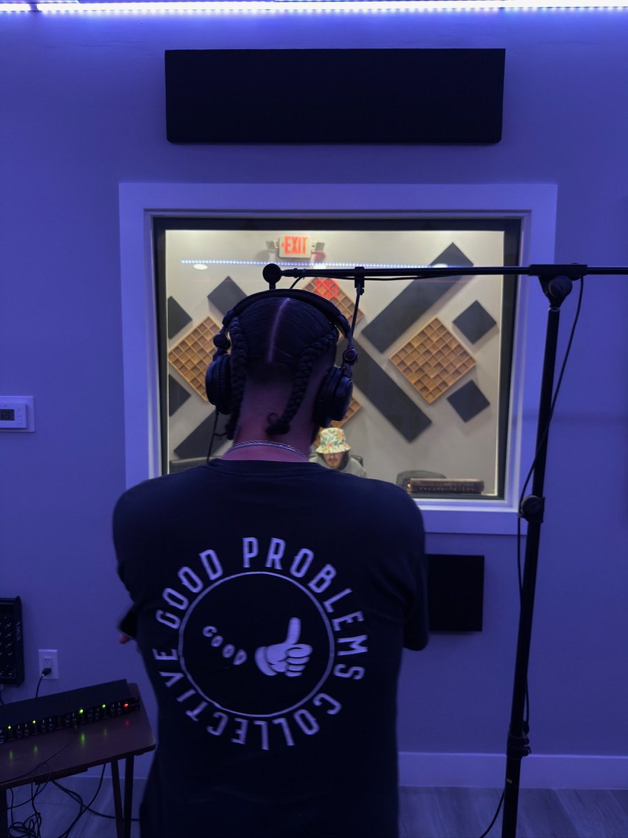 C. Medina tweet media