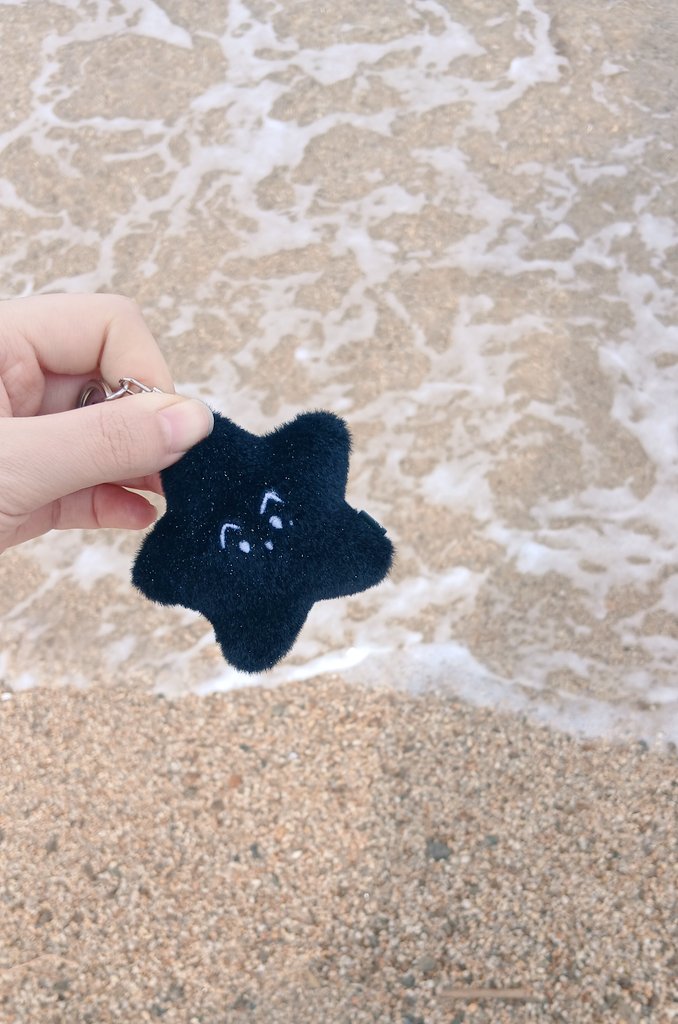 자나바 tweet media