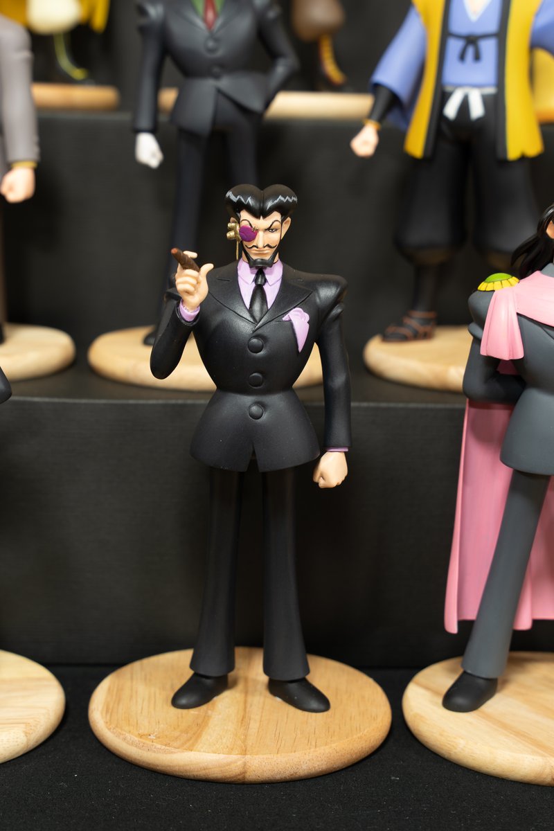 ringo15951's tweet photo. 展示会作品㉖　卓撮影 https://t.co/uskxIt4iUW