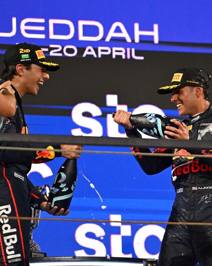 Luka³ ⁴¹ tweet media