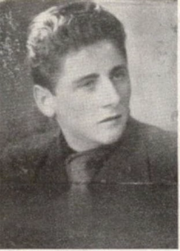ANPIRomaPosti's tweet photo. #MarcelloBigliardi, postino, il #13aprile 1945 venne arrestato dai fascisti a #Masone (#GE) e condotto presso la famigerata #VillaCucchi.Dopo esser stato torturato per ore venne fucilato con l'accusa di aver diffuso messaggi patriottici ed antifascisti.Aveva solo 19 anni. https://t.co/hvc5jzE4HL