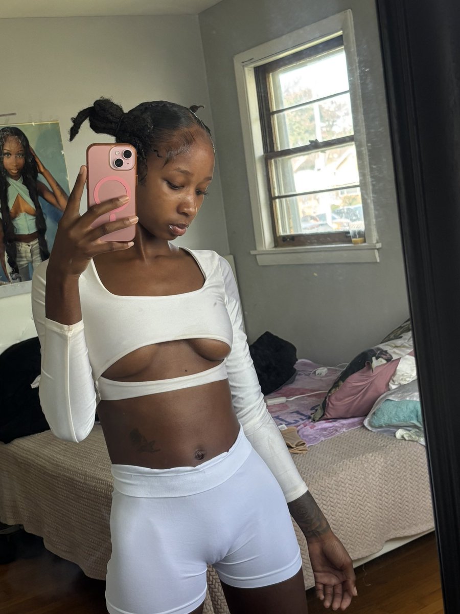 Neshaaaa🥰 (@kanesharogers9) on Twitter photo 