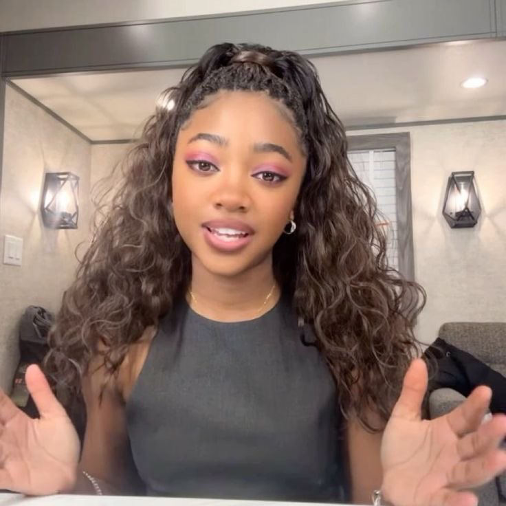 lydia𝜗𝜚˚⋆ tweet media