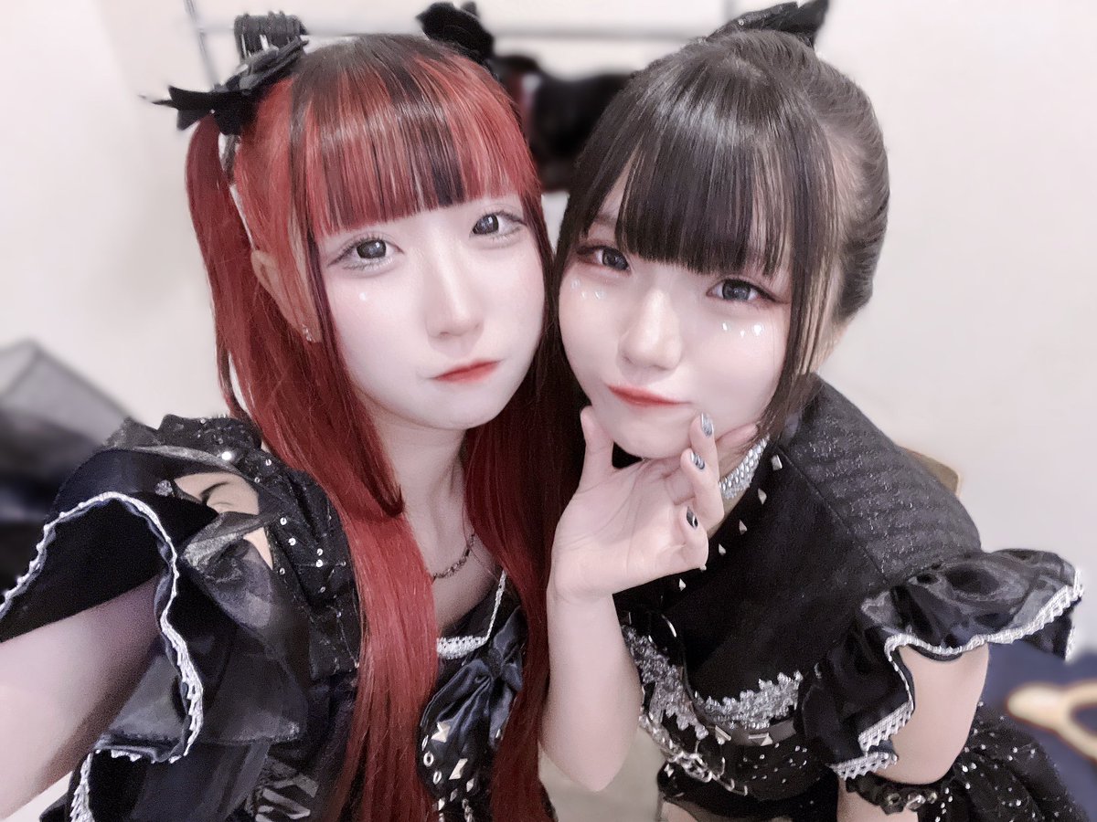 ⁵³ ☾ 寝 込 ちゃん あ ぱ ☽₈₂【ゐ虎、】04.19は3周年ライブ tweet media