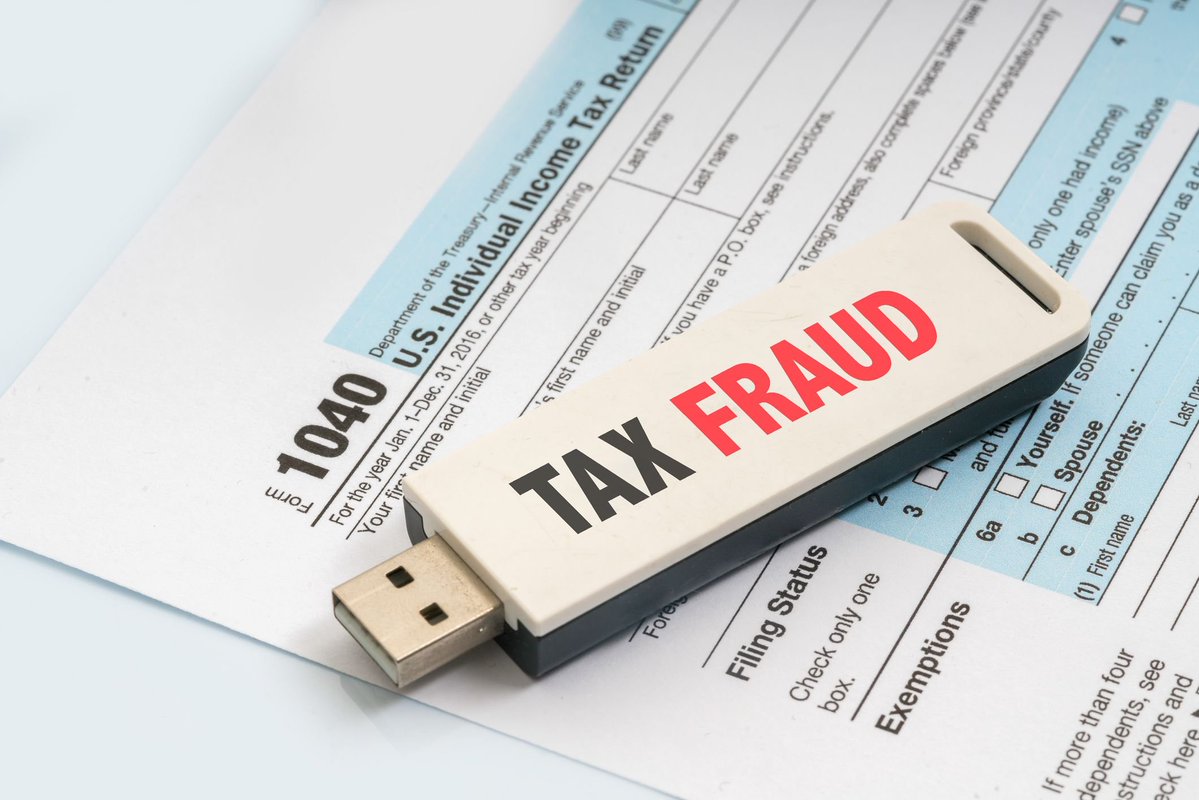 GAFollowers's tweet image. Metro Atlanta tax preparer Shannon Melton is accused of falsifying clients’ tax returns by inflating refunds to boost her fees. 

The alleged scheme may leave clients facing IRS repayment, penalties, and interest for inaccurate filings.