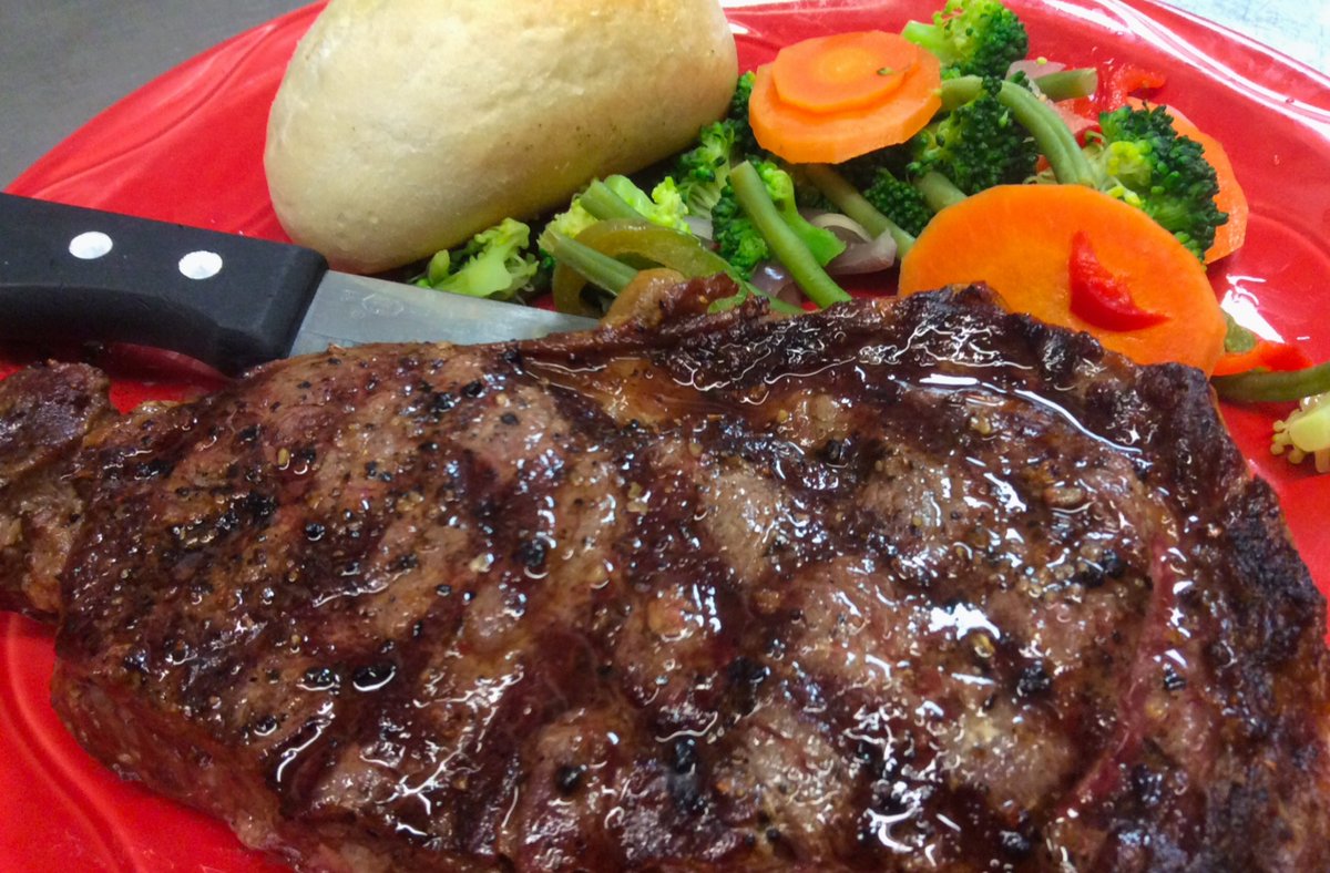 TCsReferee's tweet photo. Spend your Hump Day with something special from TC’s Referee, may we suggest the decadent RIBEYE, scrumptious TACO SALAD, and amazing BBQ CHICKEN RANCH FLATBREAD. Oh yes. Please!

WED HOMEMADE SOUPS DU JOUR (4.8.26):
Sweet Onion Apple &amp; Chive // Beef &amp; Cabbage

#GoRef https://t.co/oT2PN4y5mD