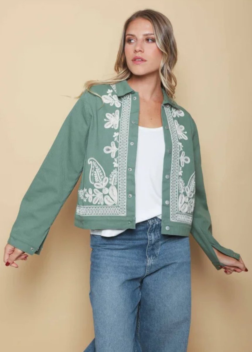 Santa (n't) Cecilia tweet media