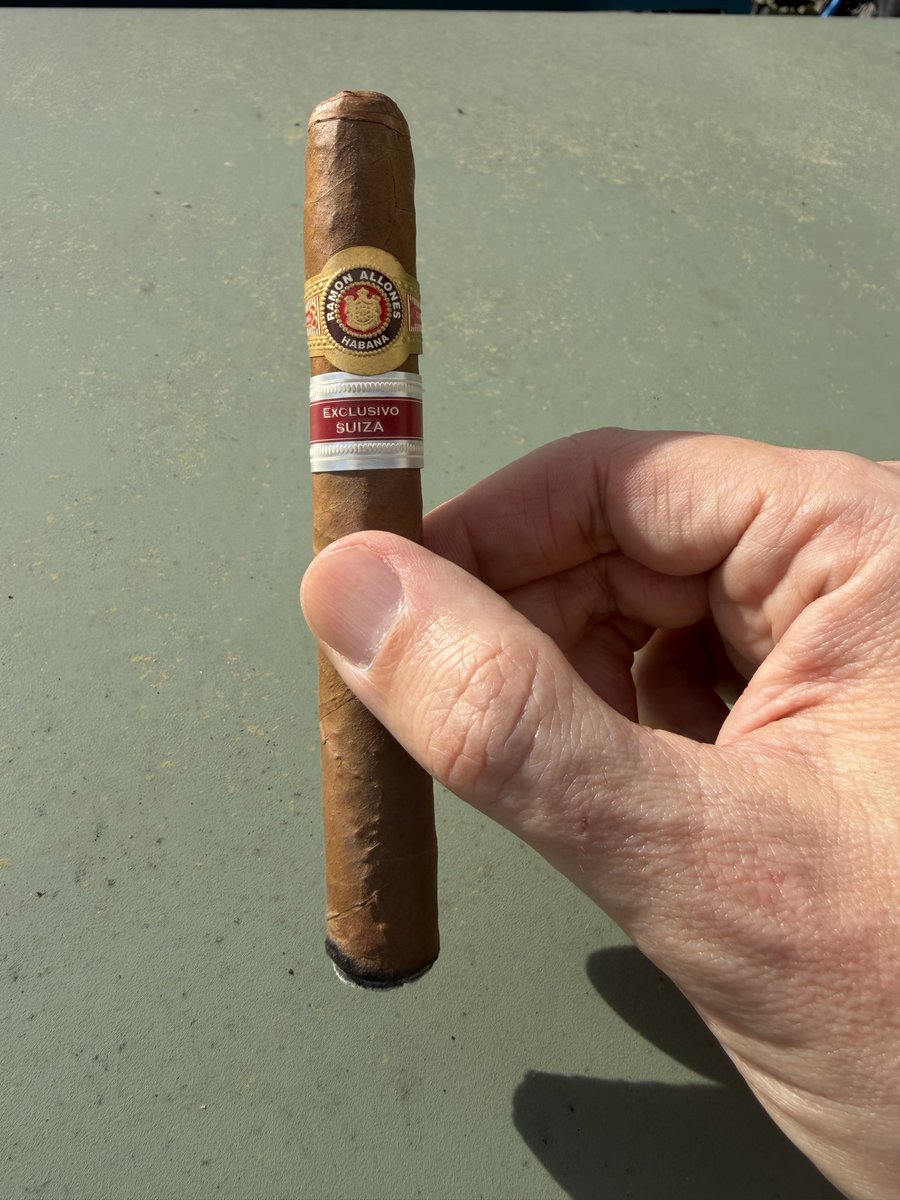 Lars Baeder tweet media