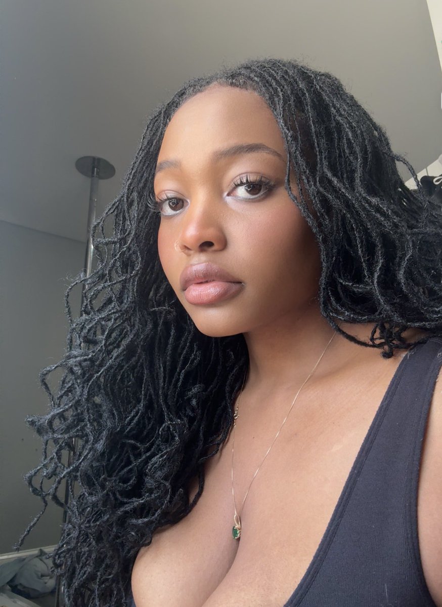 Sango’s Hiraikotsu tweet media