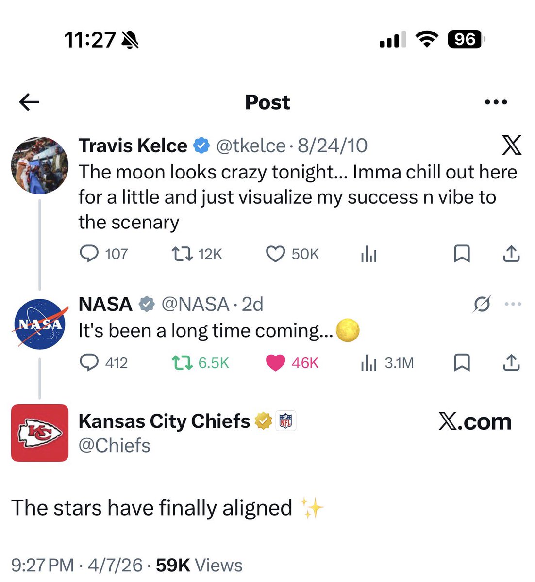 liz 🌙 tweet media