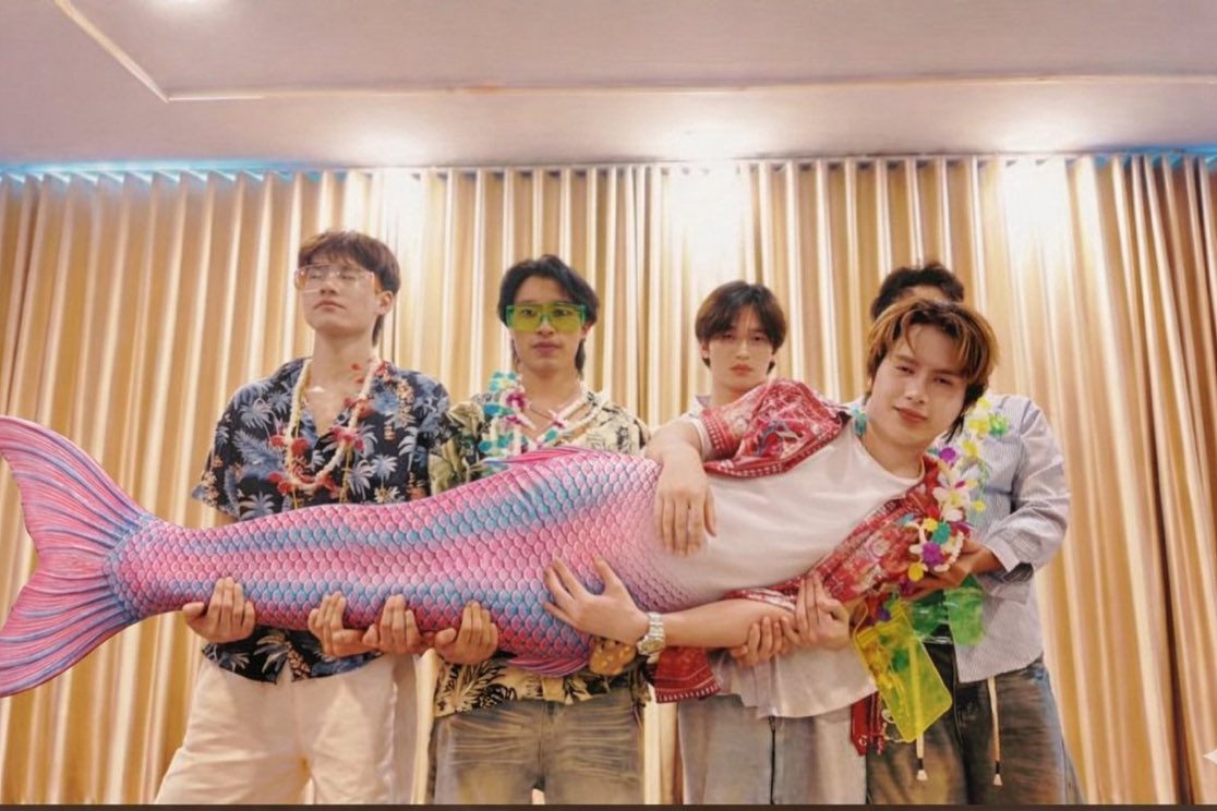 Vaporeon853 tweet media