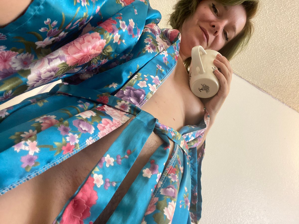 AlexaCrush tweet media