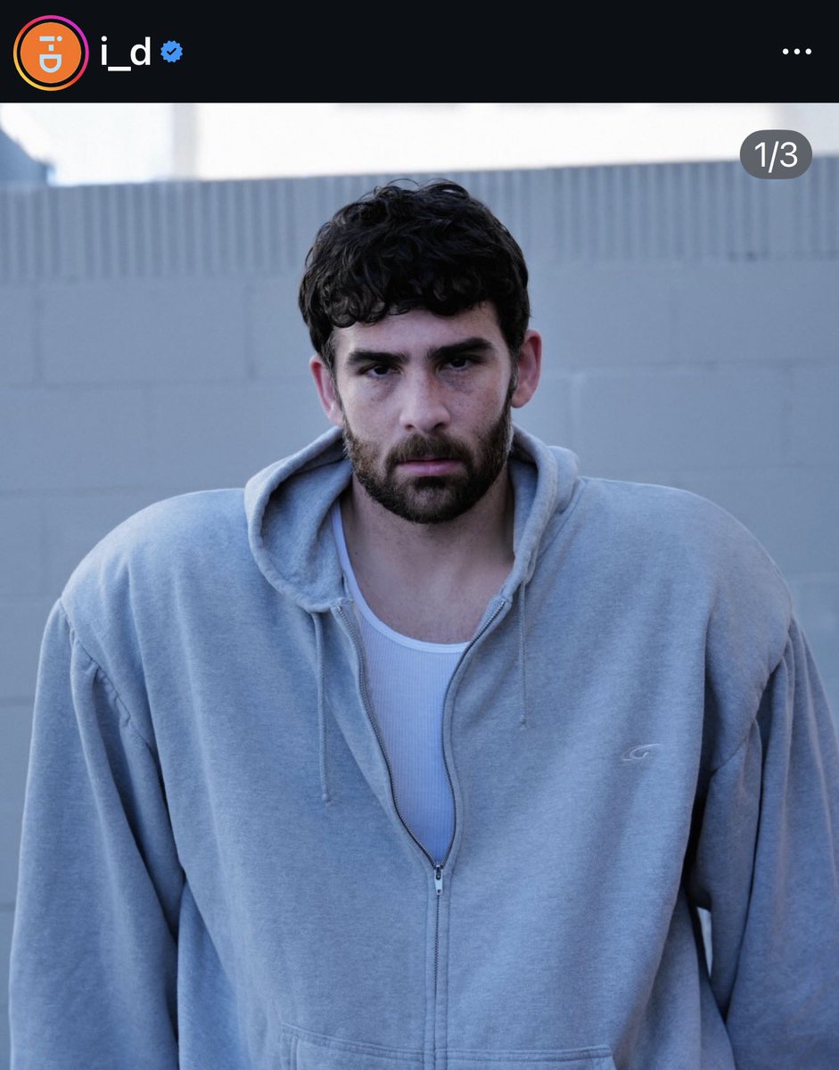 sussy⁷ tweet media