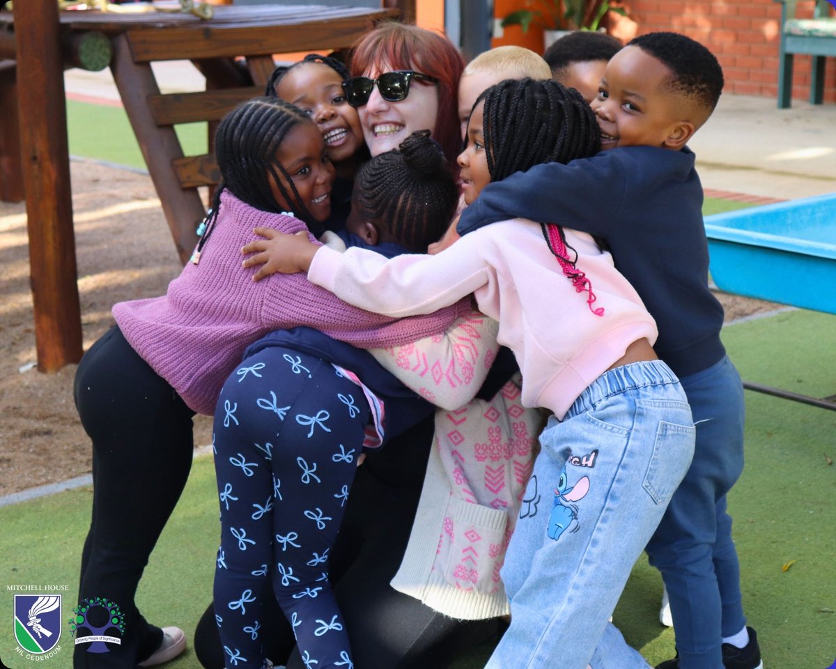 Mitchell House tweet media