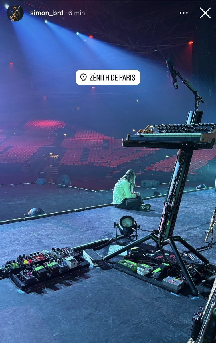 Sally Sue 👁🧣🐺 tweet media