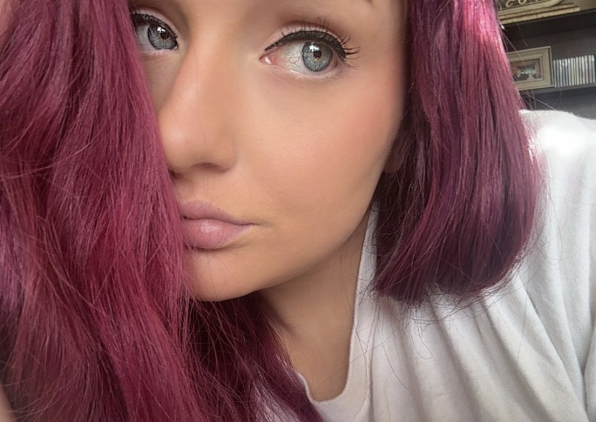 ･ﾟ 🎀 𝒜𝓂𝓎 𝒱𝒾𝒸𝓉❀𝓇𝒾𝒶 🎀 ﾟ･ tweet media