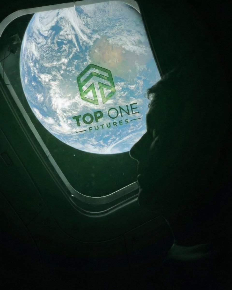 TopOneFutures's tweet photo. New views of Earth just dropped 🌍

Shot from Artemis II…and yeah, that’s us in the frame. https://t.co/6oTCxWWb0u