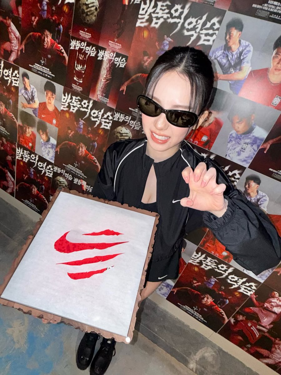 지민이 tweet media