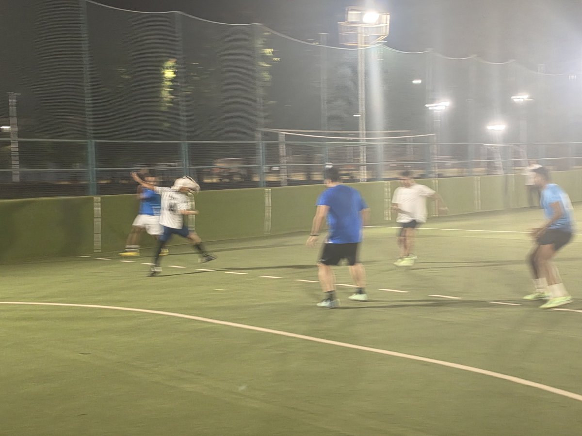 Midweek turf football action with our Lagaan ⚽️ boys.