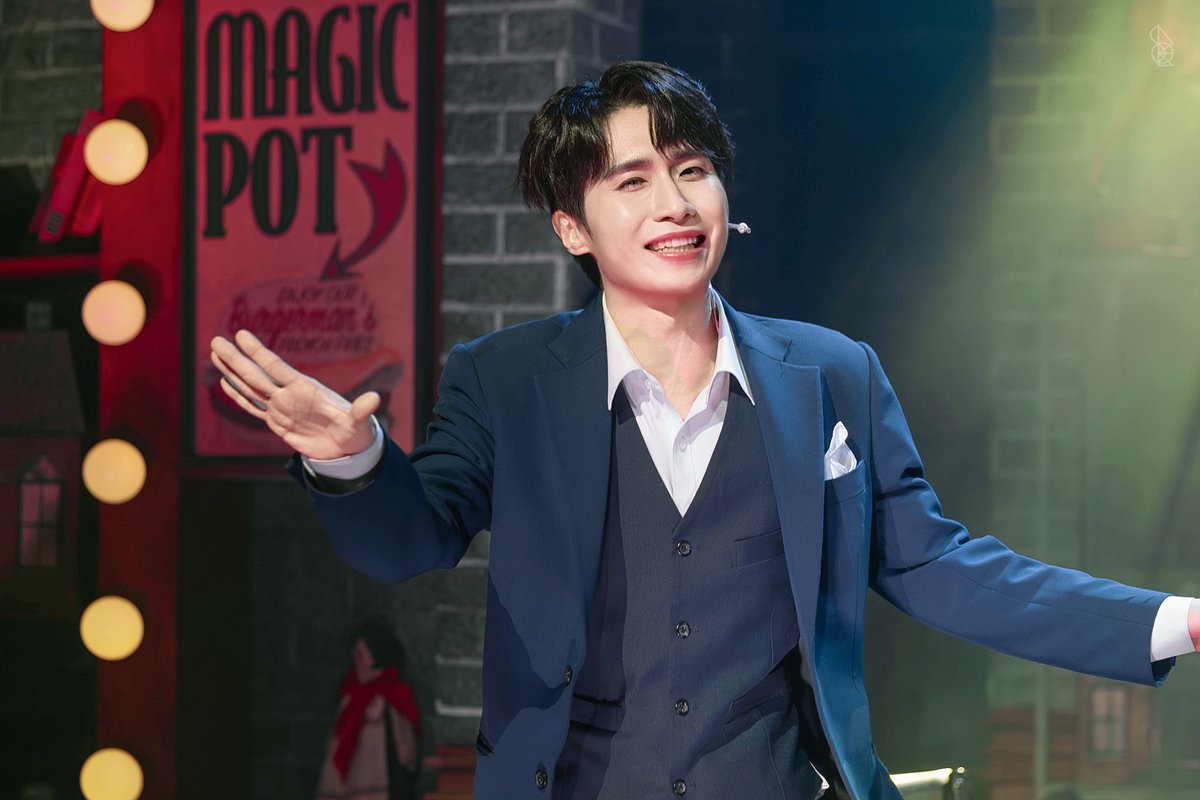 Oвєℓιѕк tweet media