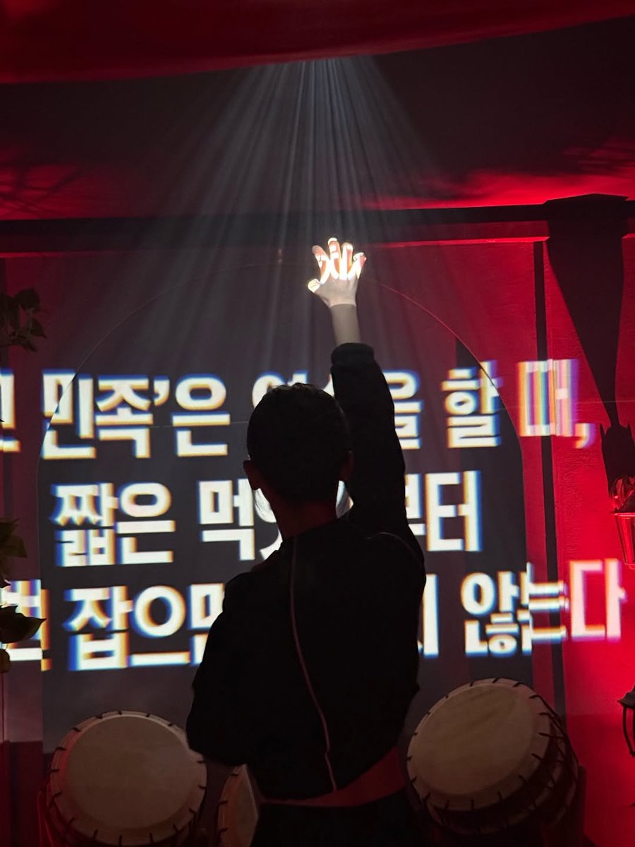 지민이 tweet media