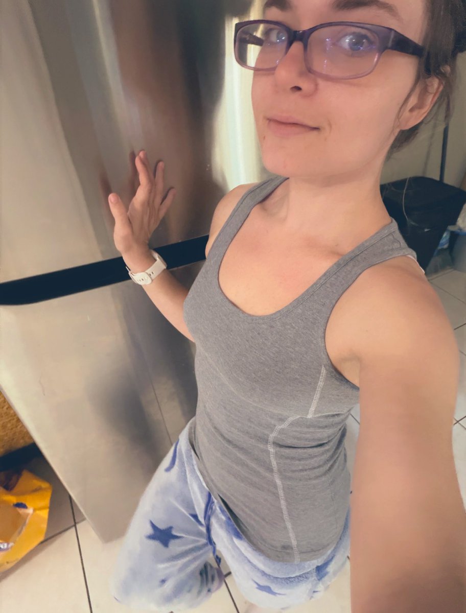 ╭༺♡༻─ Isa ─༺♡༻╯ tweet media