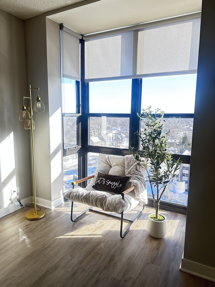 Check out the floor-to-ceiling windows in our newly renovated one-bedroom. This home is a top floor apartment with high ceilings and a great view with lots of natural light. This home is move-in ready so come check us out today!